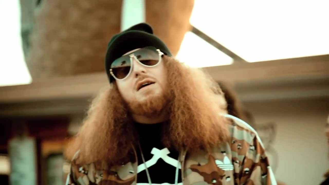 Rittz_-_Switch_Lanes_28Feat__Mike_Posner29_-_Official_Music_Video_0222.jpg