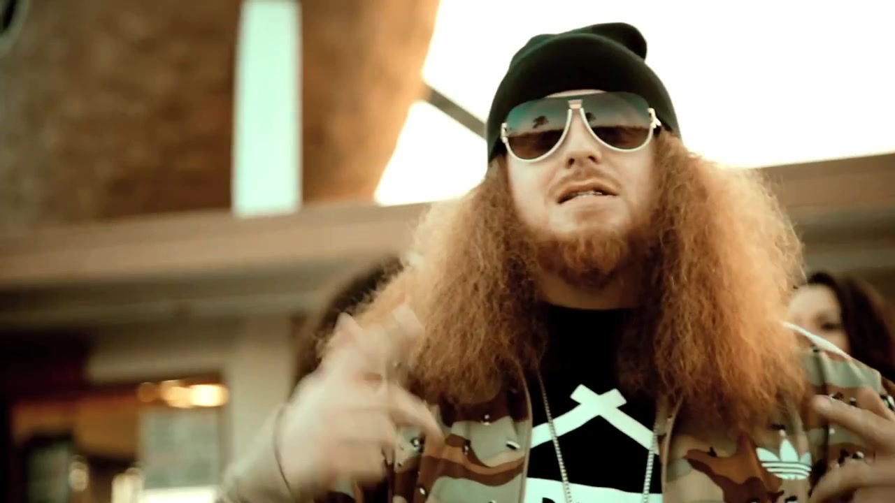 Rittz_-_Switch_Lanes_28Feat__Mike_Posner29_-_Official_Music_Video_0228.jpg