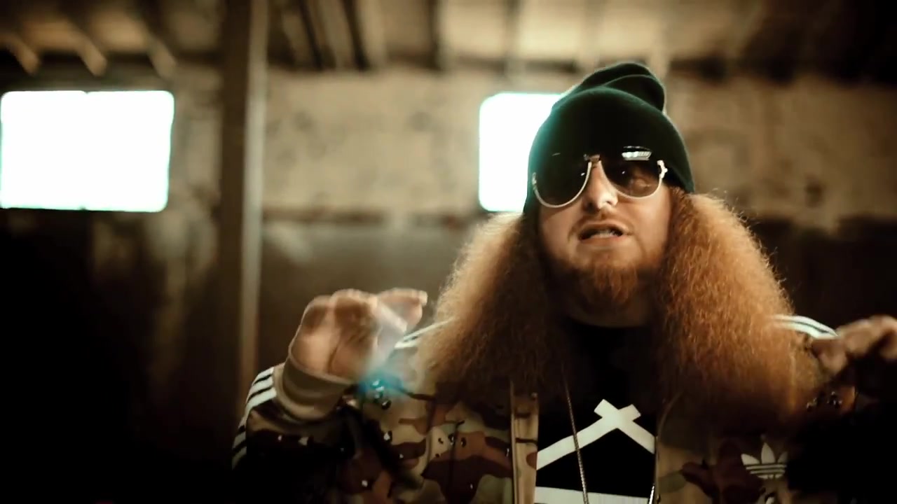 Rittz_-_Switch_Lanes_28Feat__Mike_Posner29_-_Official_Music_Video_025.jpg