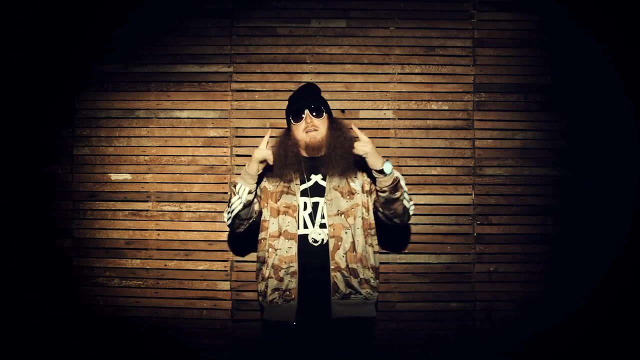 Rittz_-_Switch_Lanes_28Feat__Mike_Posner29_-_Official_Music_Video_030.jpg