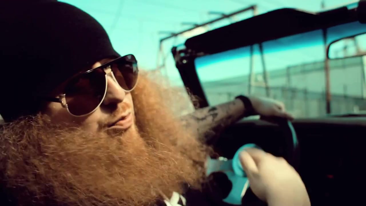 Rittz_-_Switch_Lanes_28Feat__Mike_Posner29_-_Official_Music_Video_036.jpg