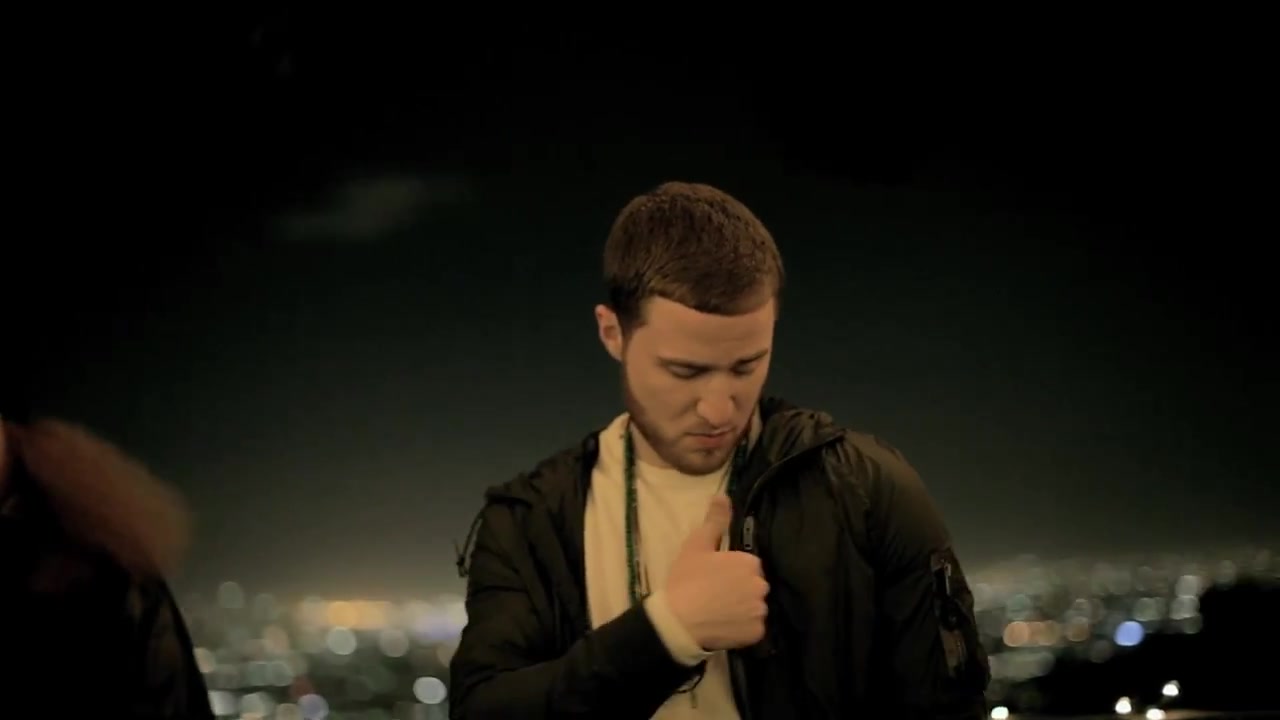 Rittz_-_Switch_Lanes_28Feat__Mike_Posner29_-_Official_Music_Video_0376.jpg