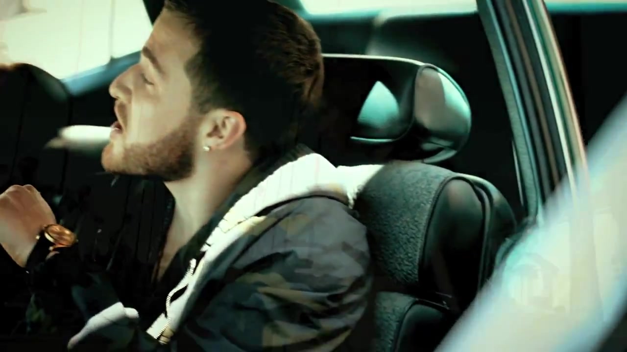 Rittz_-_Switch_Lanes_28Feat__Mike_Posner29_-_Official_Music_Video_056.jpg