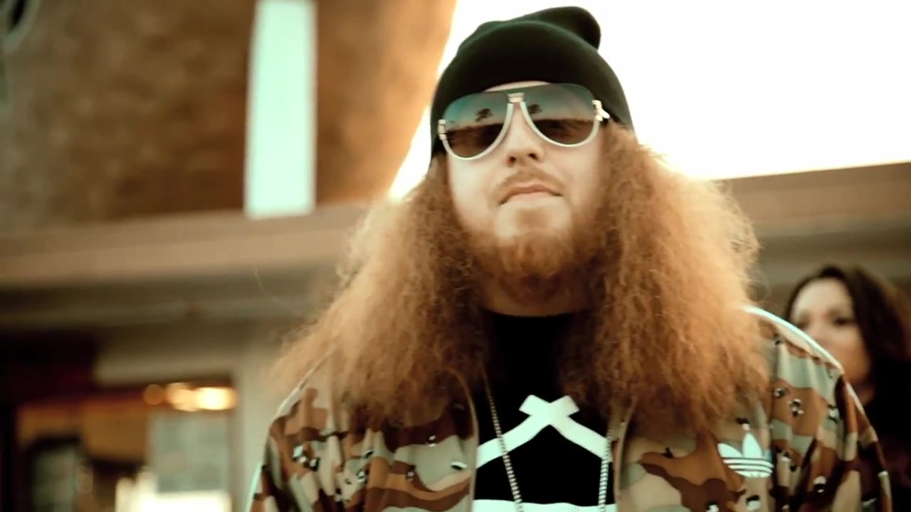 Rittz_-_Switch_Lanes_28Feat__Mike_Posner29_-_Official_Music_Video_094.jpg