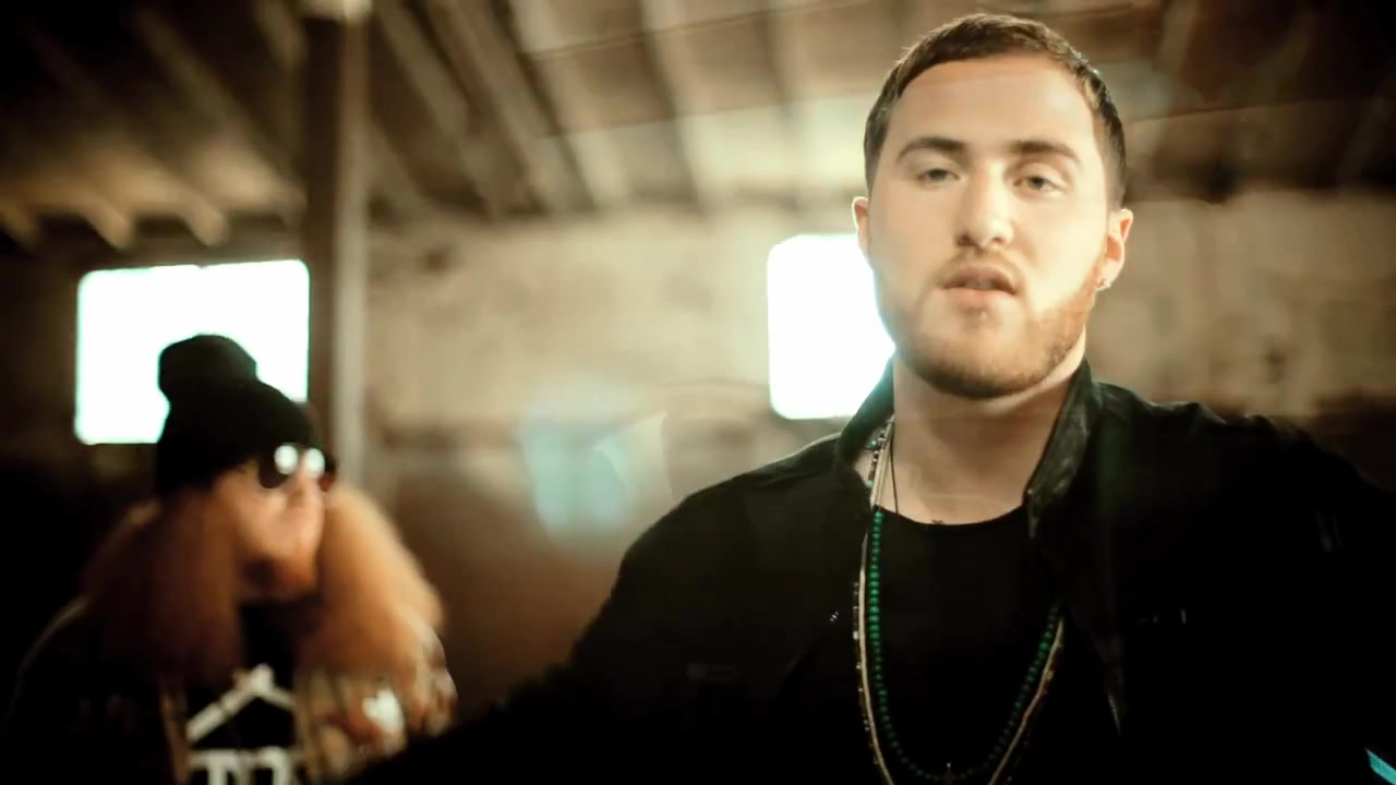 Rittz_-_Switch_Lanes_28Feat__Mike_Posner29_-_Official_Music_Video_112.jpg