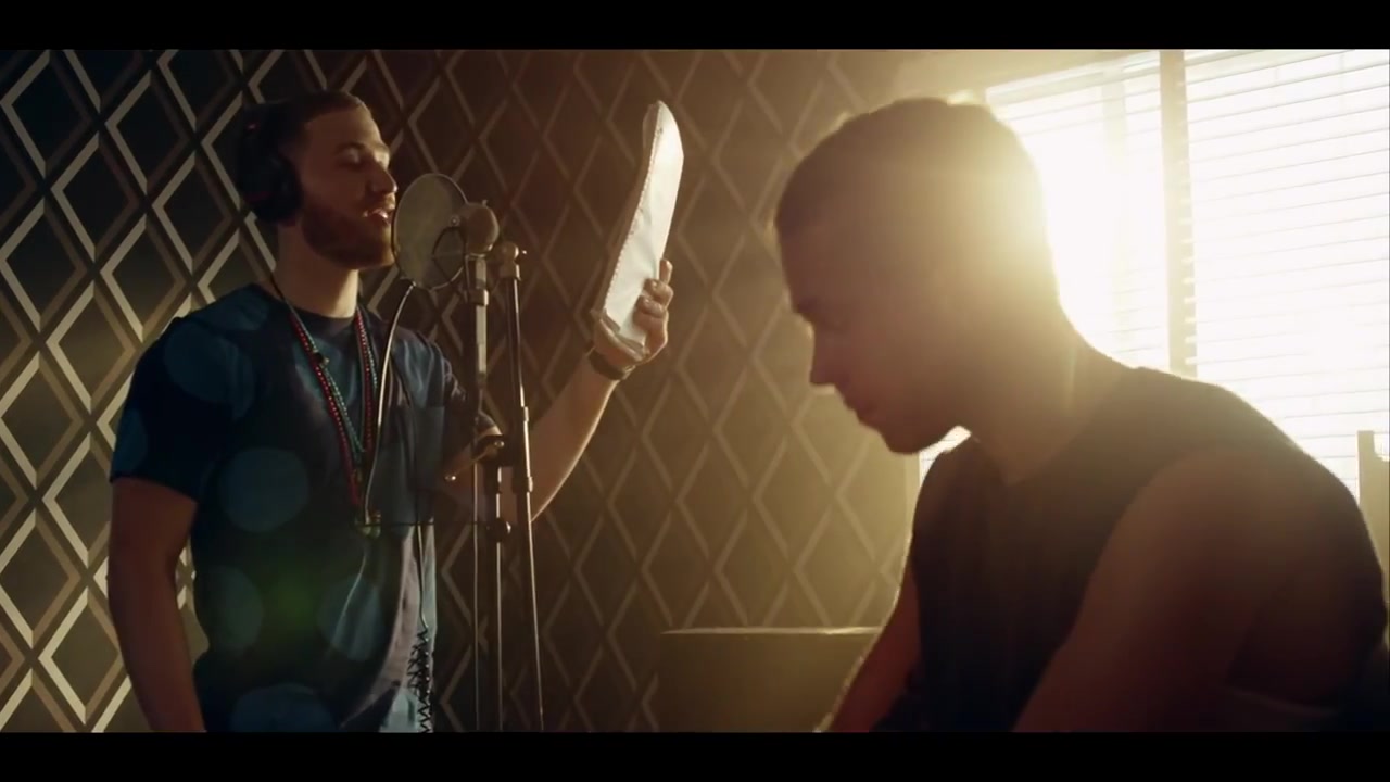 Sammy_Adams_-_L_A__Story_ft__Mike_Posner_063.jpg