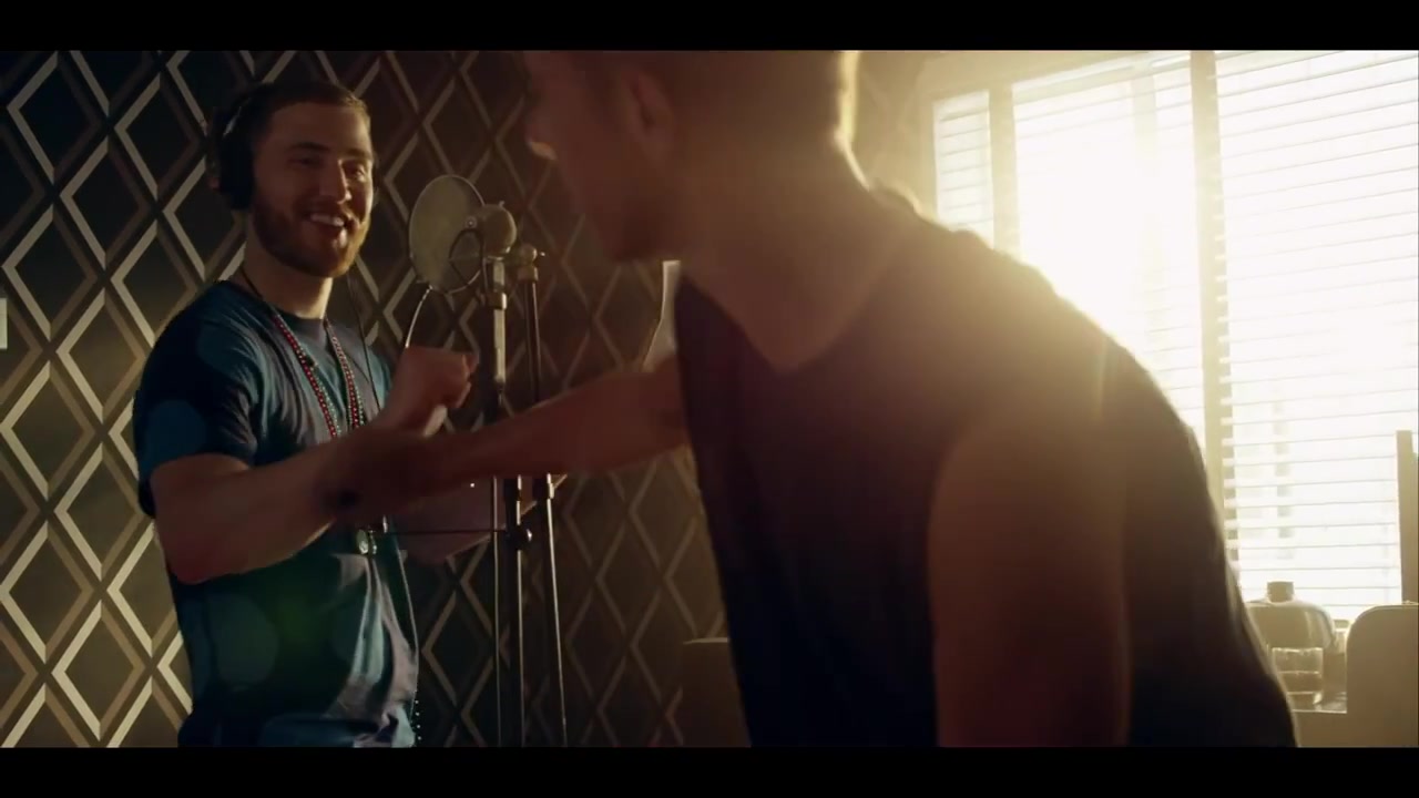 Sammy_Adams_-_L_A__Story_ft__Mike_Posner_065.jpg