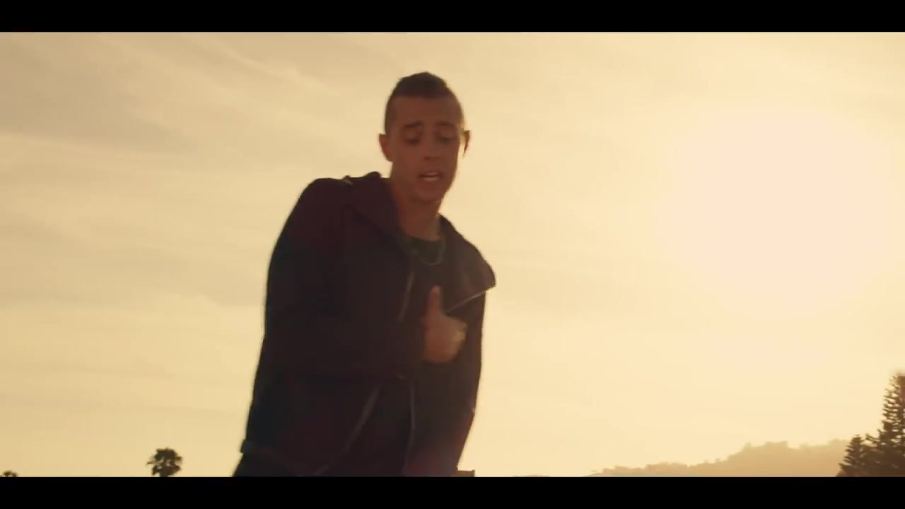 Sammy_Adams_-_L_A__Story_ft__Mike_Posner_073.jpg