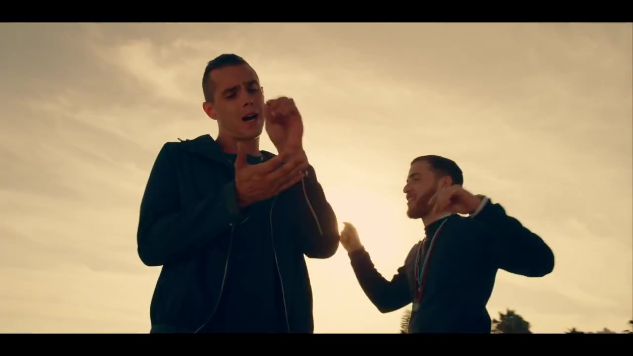 Sammy_Adams_-_L_A__Story_ft__Mike_Posner_081.jpg