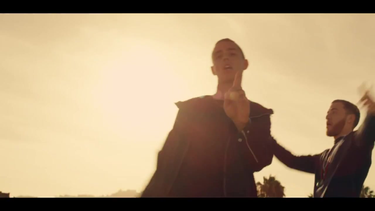 Sammy_Adams_-_L_A__Story_ft__Mike_Posner_111.jpg