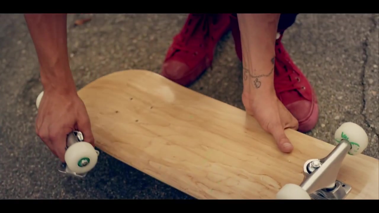 Sammy_Adams_-_L_A__Story_ft__Mike_Posner_184.jpg