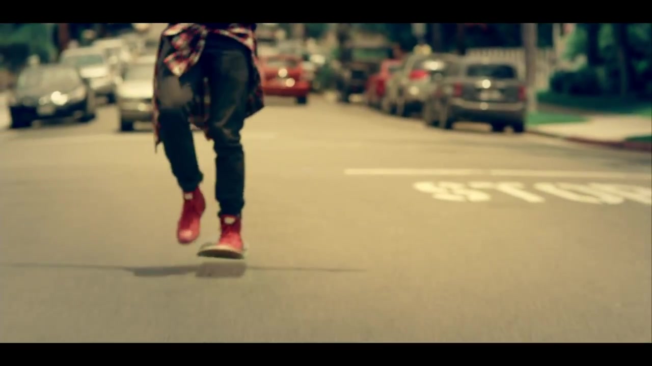 Sammy_Adams_-_L_A__Story_ft__Mike_Posner_243.jpg