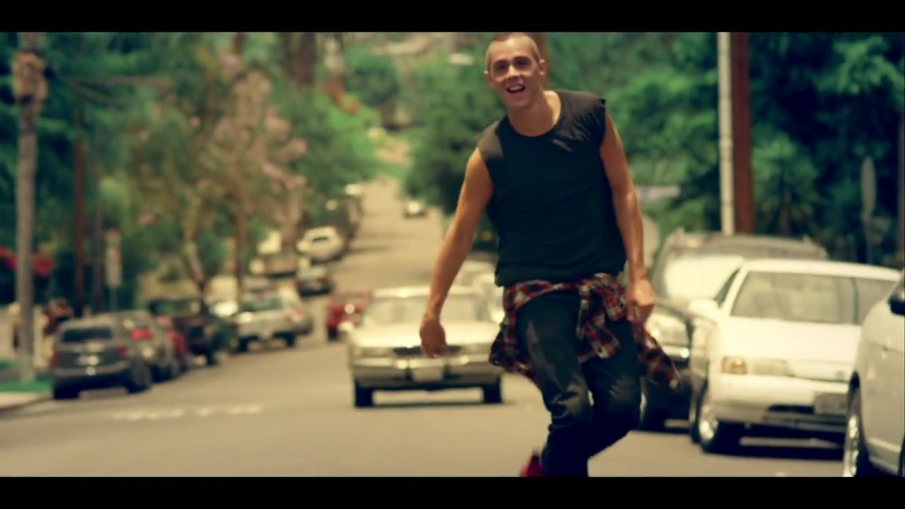 Sammy_Adams_-_L_A__Story_ft__Mike_Posner_247.jpg