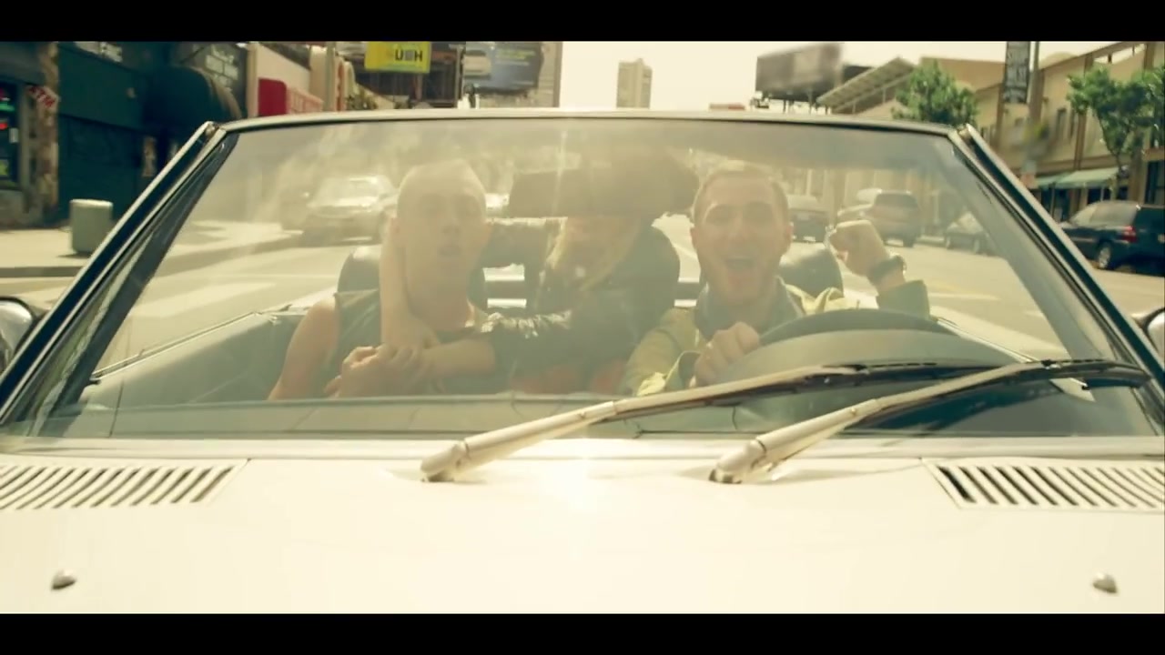 Sammy_Adams_-_L_A__Story_ft__Mike_Posner_287.jpg