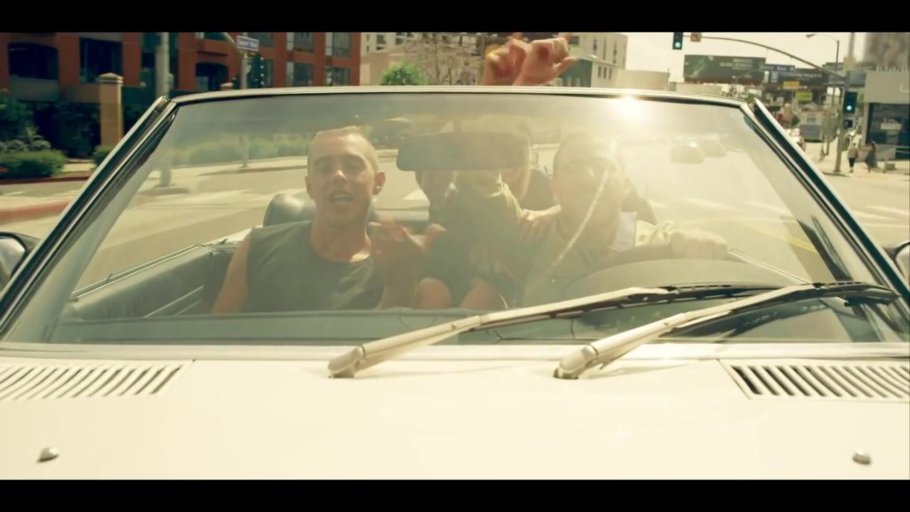 Sammy_Adams_-_L_A__Story_ft__Mike_Posner_320.jpg