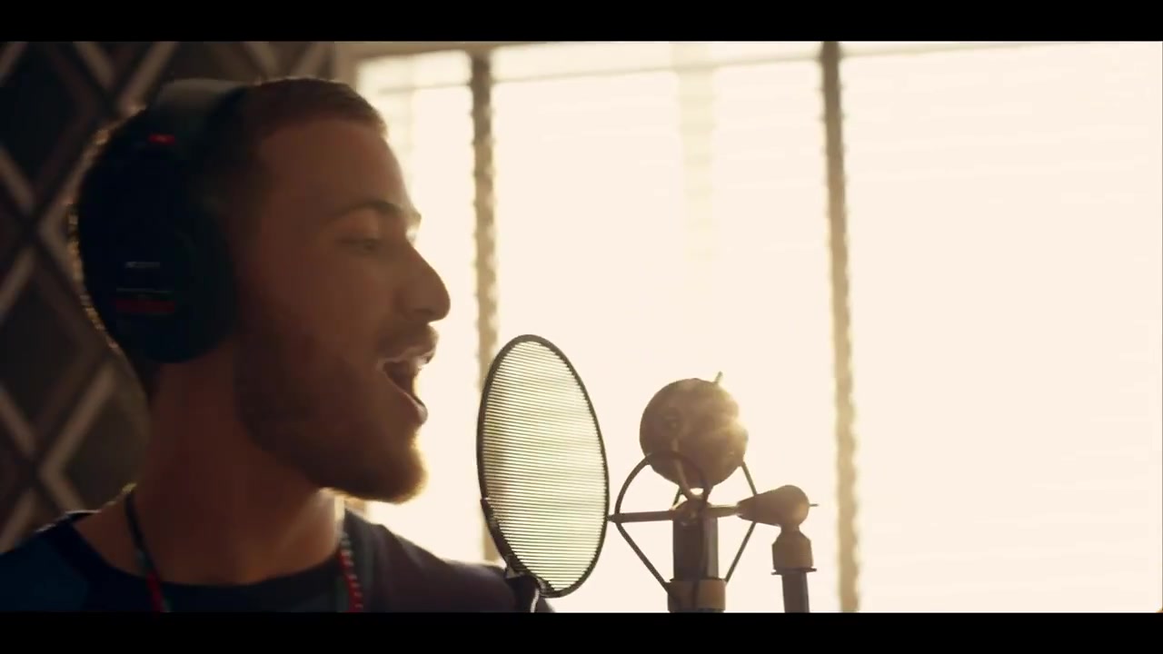 Sammy_Adams_-_L_A__Story_ft__Mike_Posner_373.jpg