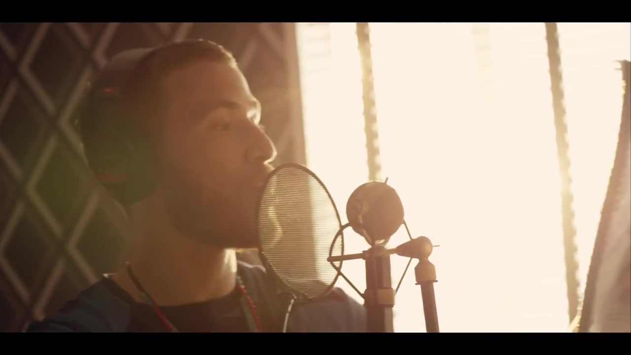 Sammy_Adams_-_L_A__Story_ft__Mike_Posner_376.jpg
