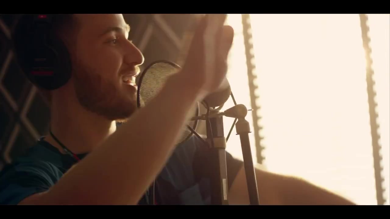 Sammy_Adams_-_L_A__Story_ft__Mike_Posner_384.jpg