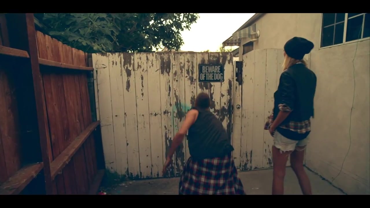 Sammy_Adams_-_L_A__Story_ft__Mike_Posner_405.jpg
