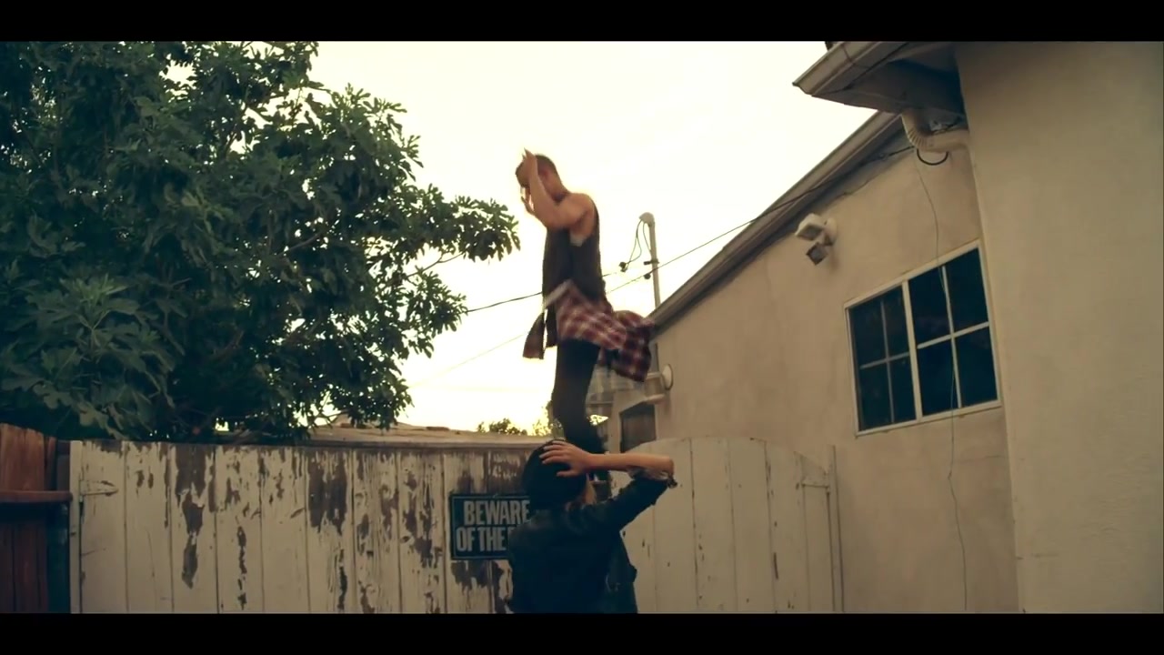 Sammy_Adams_-_L_A__Story_ft__Mike_Posner_416.jpg
