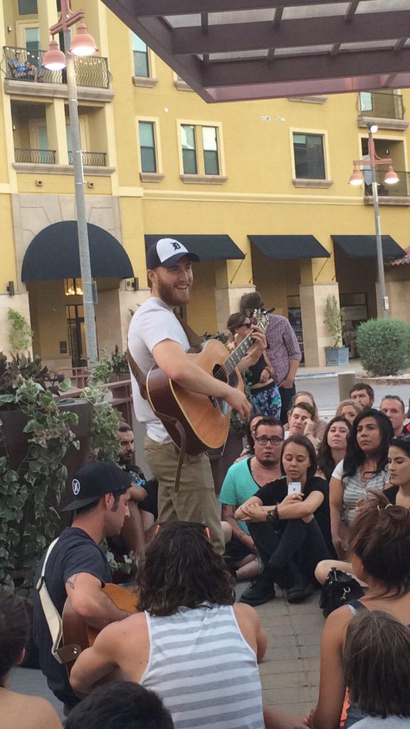 Mike Posner performing on the Ninja Tour in Scottsdale, AZ 6/27/2015
twitter.com/LoveJasii
 Mike Posner performing on the Ninja Tour in Scottsdale, AZ 6/27/2015
twitter.com/LoveJasii