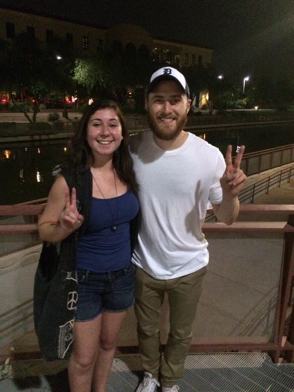 Mike Posner on the Ninja Tour in Scottsdale, AZ 6/27/2015
twitter.com/Gab_DelRio
 Mike Posner on the Ninja Tour in Scottsdale, AZ 6/27/2015
twitter.com/Gab_DelRio