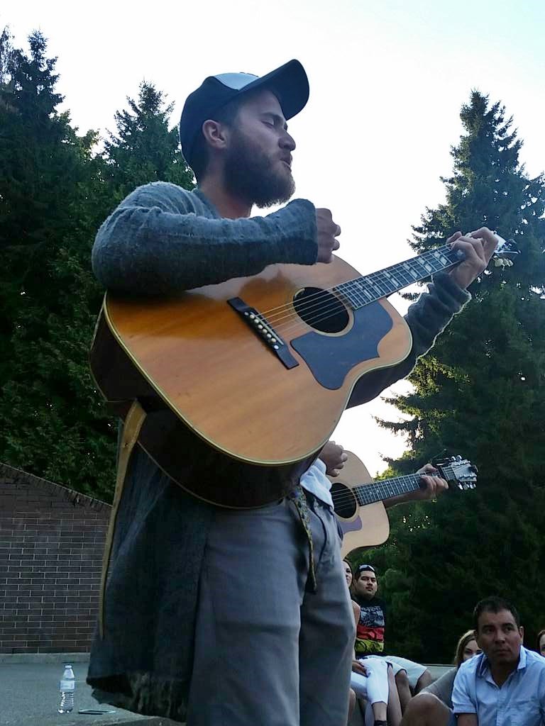 Mike Posner performing at Volunteer Park in Seattle, WA July 13, 2015
twitter.com/FloresLuv36
 Mike Posner performing at Volunteer Park in Seattle, WA July 13, 2015
twitter.com/FloresLuv36