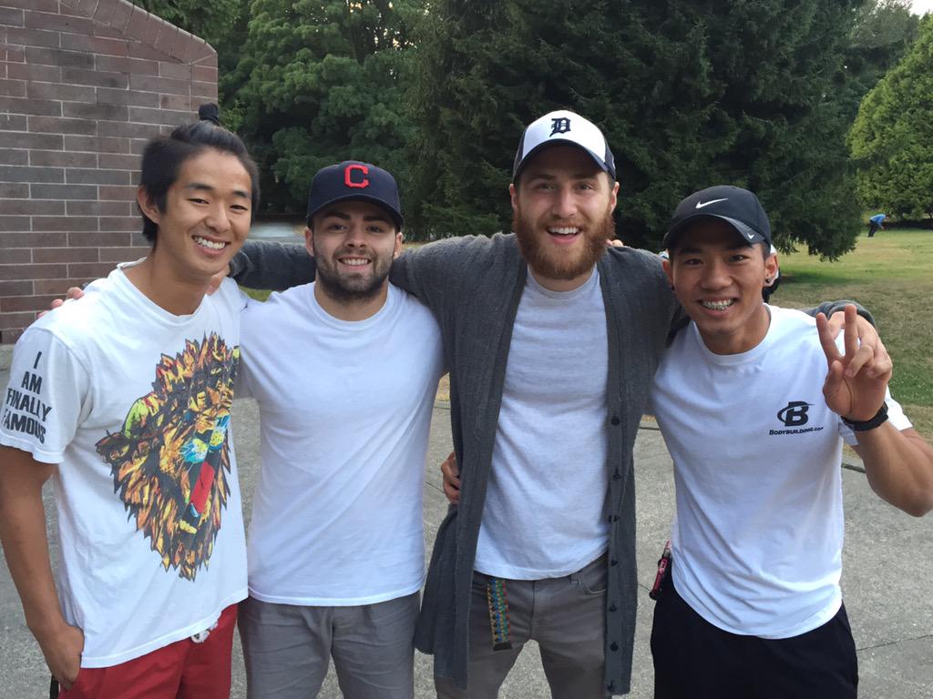 Mike Posner at Volunteer Park in Seattle, WA July 13, 2015
twitter.com/G_F_21
 Mike Posner at Volunteer Park in Seattle, WA July 13, 2015
twitter.com/G_F_21