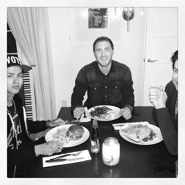 T. Mills, Mike Posner and Jayson DeZuzio having dinner at Mike's house 2/20/13
Photo by T. Mills
 T. Mills, Mike Posner and Jayson DeZuzio having dinner at Mike's house 2/20/13
Photo by T. Mills
