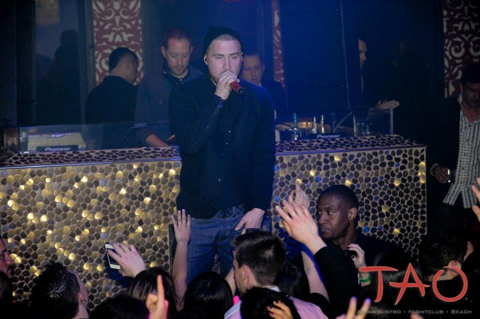 Mike Posner

