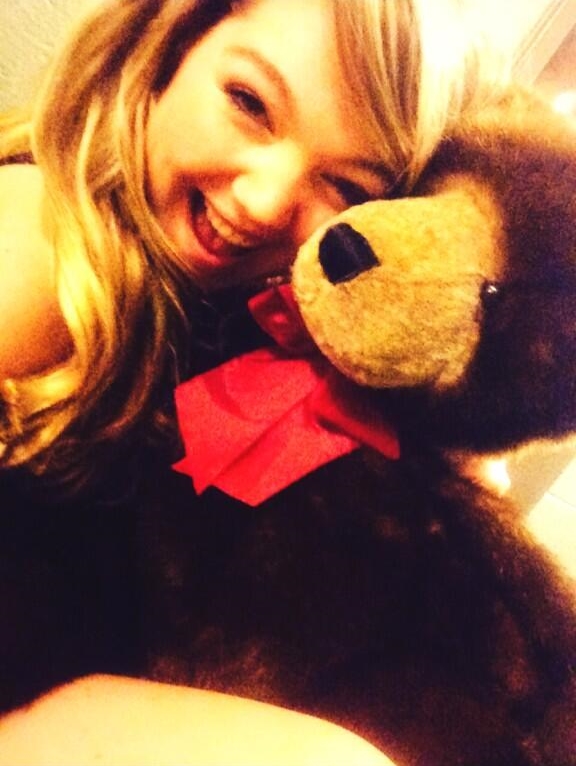 Fan with the Teddy Bear Mike Posner gave to a fan at Bye Gosh Fest 2014 at UW Oshkosh in Oshkosh, WI 5/8/14
Twitter @Damoonfledgling
