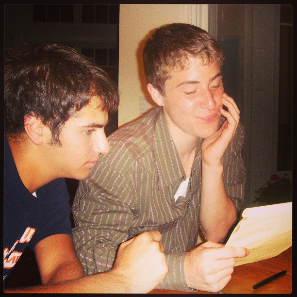Teenage Mike Posner (on the right) with his friend back in his High School days
instagram.com/davidweisman
