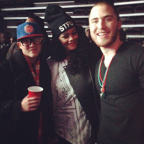 Teyana Taylor and Mike Posner
Photo shared by necolebitchie.com
Teyana Taylor and Mike Posner
Photo shared by necolebitchie.com