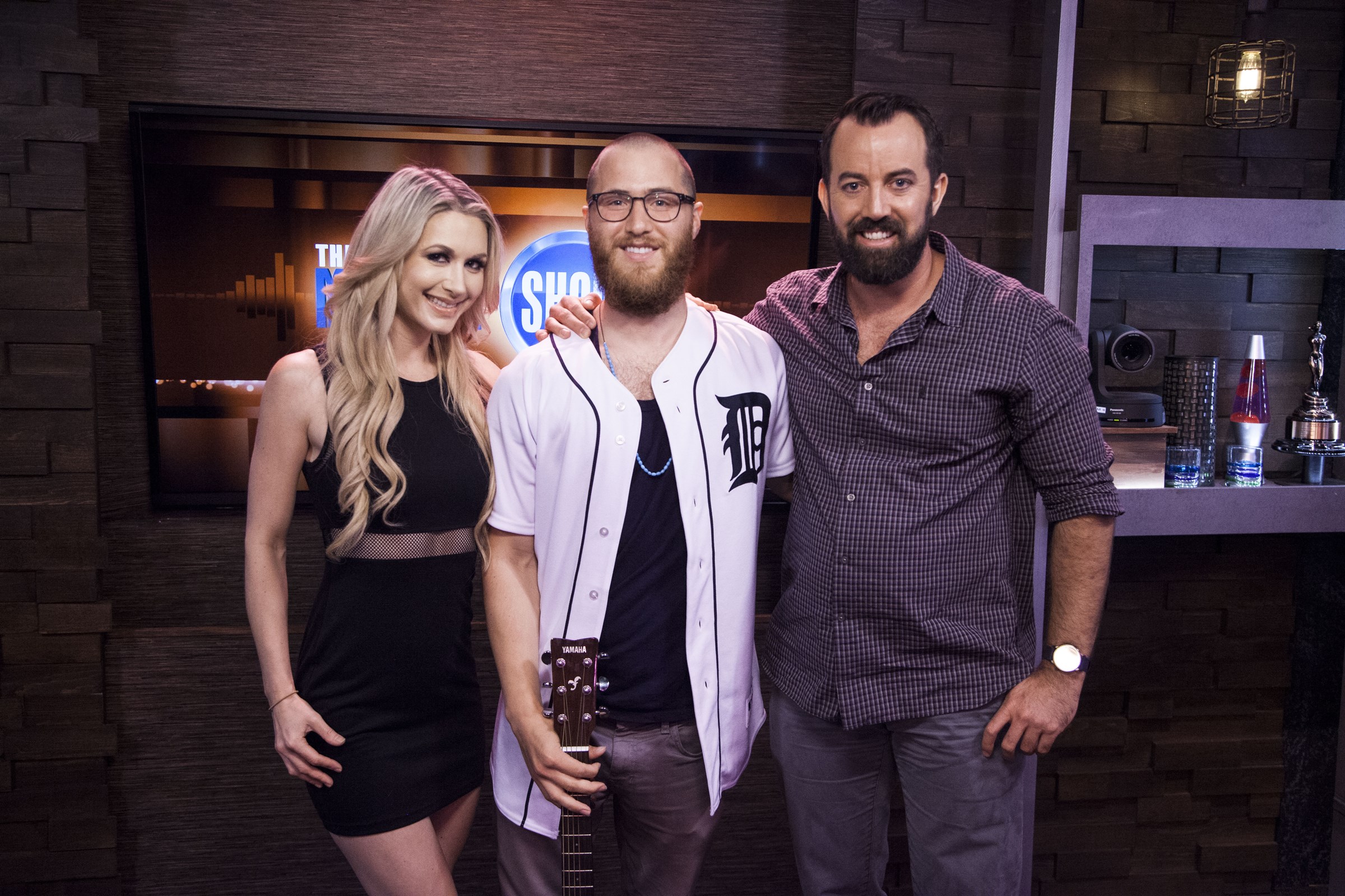 Mike Posner visiting The Playboy Morning Show in Los Angeles, CA August 18, 2015
pbmorningshow.wordpress.com
