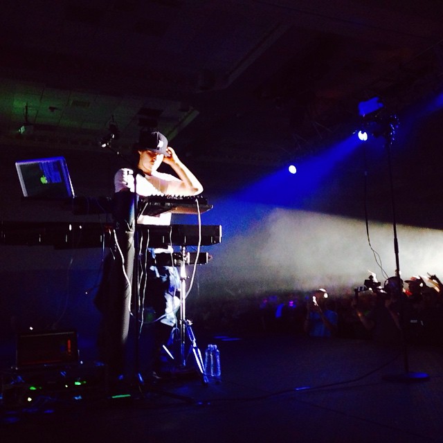 Mike Posner performing at USU's The Howl 2014 in Logan, UT 10/25/2014
instagram.com/tommyfracc
