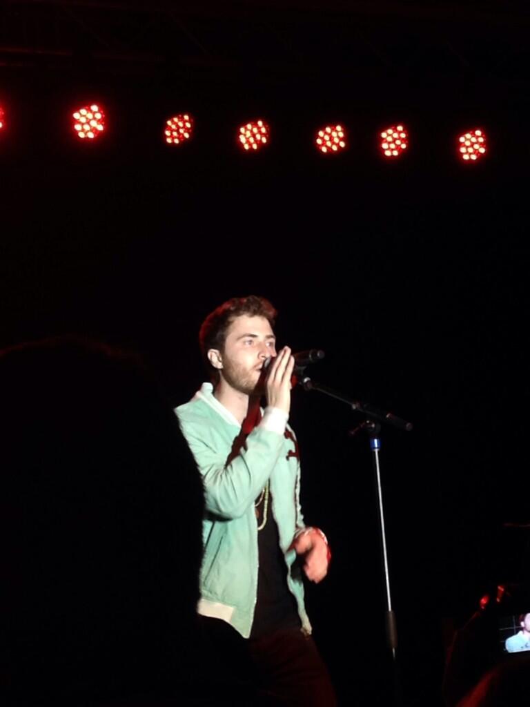 Mike Posner performing at Bye Gosh Fest 2014 at UW Oshkosh in Oshkosh, WI 5/8/14
Twitter @ashley_hendy8
