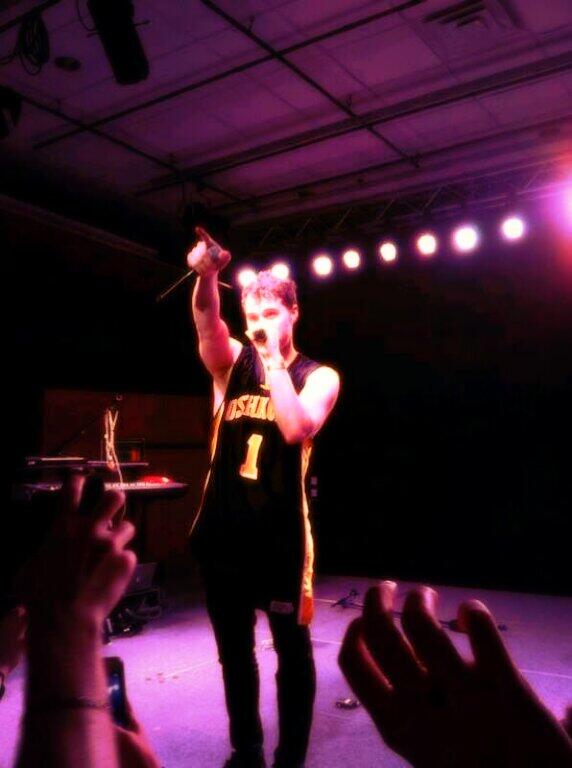 Mike Posner performing at Bye Gosh Fest 2014 at UW Oshkosh in Oshkosh, WI 5/8/14
Twitter @ClashTheTitan
