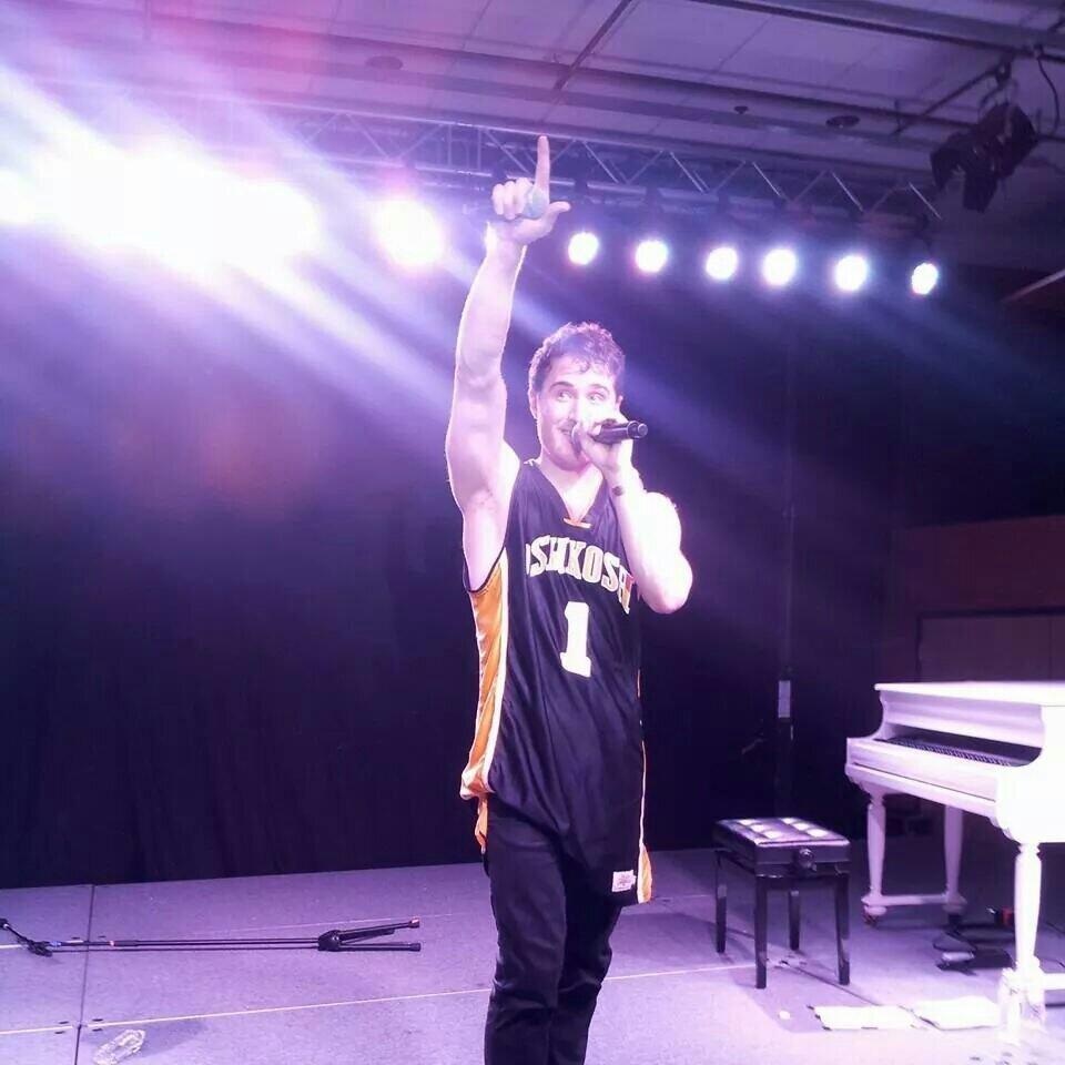 Mike Posner performing at Bye Gosh Fest 2014 at UW Oshkosh in Oshkosh, WI 5/8/14
Twitter @FabryHannah
