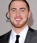 Filename=25AmericanMusicAwards2010.jpg
Filesize=63KiB
Dimensions=410x594
Date added=Dec 31, 2013 25AmericanMusicAwards2010.jpg