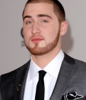 Filename=26AmericanMusicAwards2010.jpg
Filesize=68KiB
Dimensions=434x594
Date added=Dec 31, 2013 26AmericanMusicAwards2010.jpg