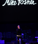Filename=B96-Pepsi-Summer-Bash-06262016-71.png
Filesize=1327KiB
Dimensions=1065x1598
Date added=Jun 28, 2016 B96-Pepsi-Summer-Bash-06262016-71.png