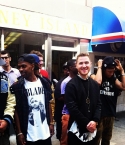 Filename=BigSean-MikePosner-FFOE-TopoftheWorld-videoshoot-09212013-1.jpg
Filesize=113KiB
Dimensions=612x612
Date added=Sep 21, 2013 BigSean-MikePosner-FFOE-TopoftheWorld-videoshoot-09212013-1.jpg
