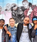 Filename=BigSean-MikePosner-SayItAintTone-EarllyMac-TopoftheWorld-videoshoot-09212013-1.jpg
Filesize=164KiB
Dimensions=1024x1024
Date added=Sep 27, 2013 BigSean-MikePosner-SayItAintTone-EarllyMac-TopoftheWorld-videoshoot-09212013-1.jpg