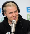 Elvis-Duran-Morning-Show-02292016-9.jpg