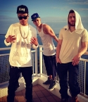 Filename=Maejor-Ali-Justin-Bieber-Mike-Posner-Miami-FL-01262013.jpg
Filesize=112KiB
Dimensions=612x612
Date added=Jan 26, 2013 Maejor-Ali-Justin-Bieber-Mike-Posner-Miami-FL-01262013.jpg