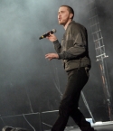 Mike-Posner-B96-Jingle-Bash-12112010-9.jpg