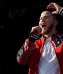Filename=Mike-Posner-Bamboozle-5182012-16.jpg
Filesize=263KiB
Dimensions=896x600
Date added=Jun 14, 2012 Mike-Posner-Bamboozle-5182012-16.jpg