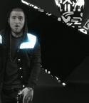 Mike-Posner-Looks-Like-Sex-2.gif
