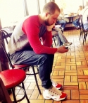 Filename=Mike-Posner-Waffle-House-4142012.jpg
Filesize=125KiB
Dimensions=610x610
Date added=Apr 14, 2012 Mike-Posner-Waffle-House-4142012.jpg