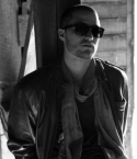 Filename=Mike2BPosner17.jpg
Filesize=22KiB
Dimensions=500x333
Date added=May 20, 2011 Mike2BPosner17.jpg